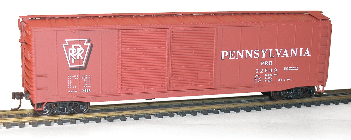 ACCURAIL HO 50' Riveted Double-Door Boxcar - Pennsylvania Railroad #32649 - Kit