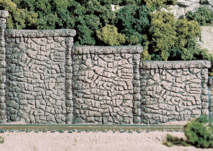 Woodland Scenics Kamenná opěrná zeď #2 - HO Scale