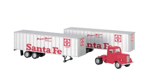 Bachmann HO Santa Fe - Red Truck Cab & 2 Piggyback Trailers